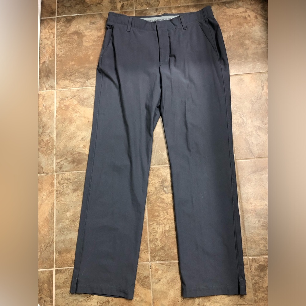 Under Armour 34x33 Loose golf pants